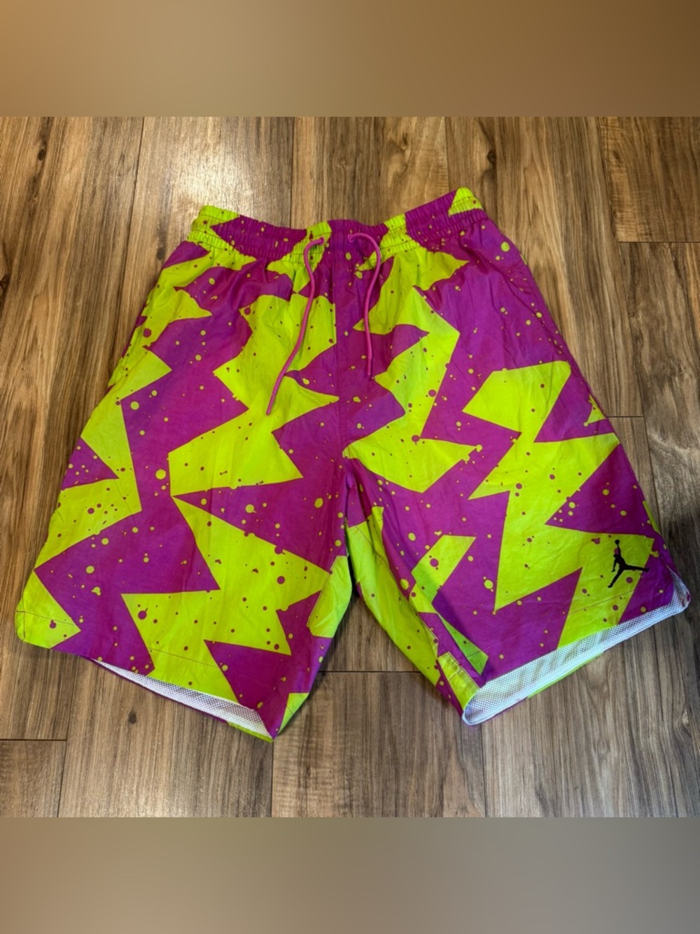 Nike Air Jordan Swimming Trunks Shorts Mens Medium Pink Green Retro Drawstring